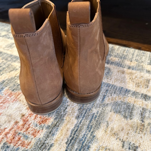 Jenni Kayne Suede Chelsea Boot Tan - Picture 5 of 8